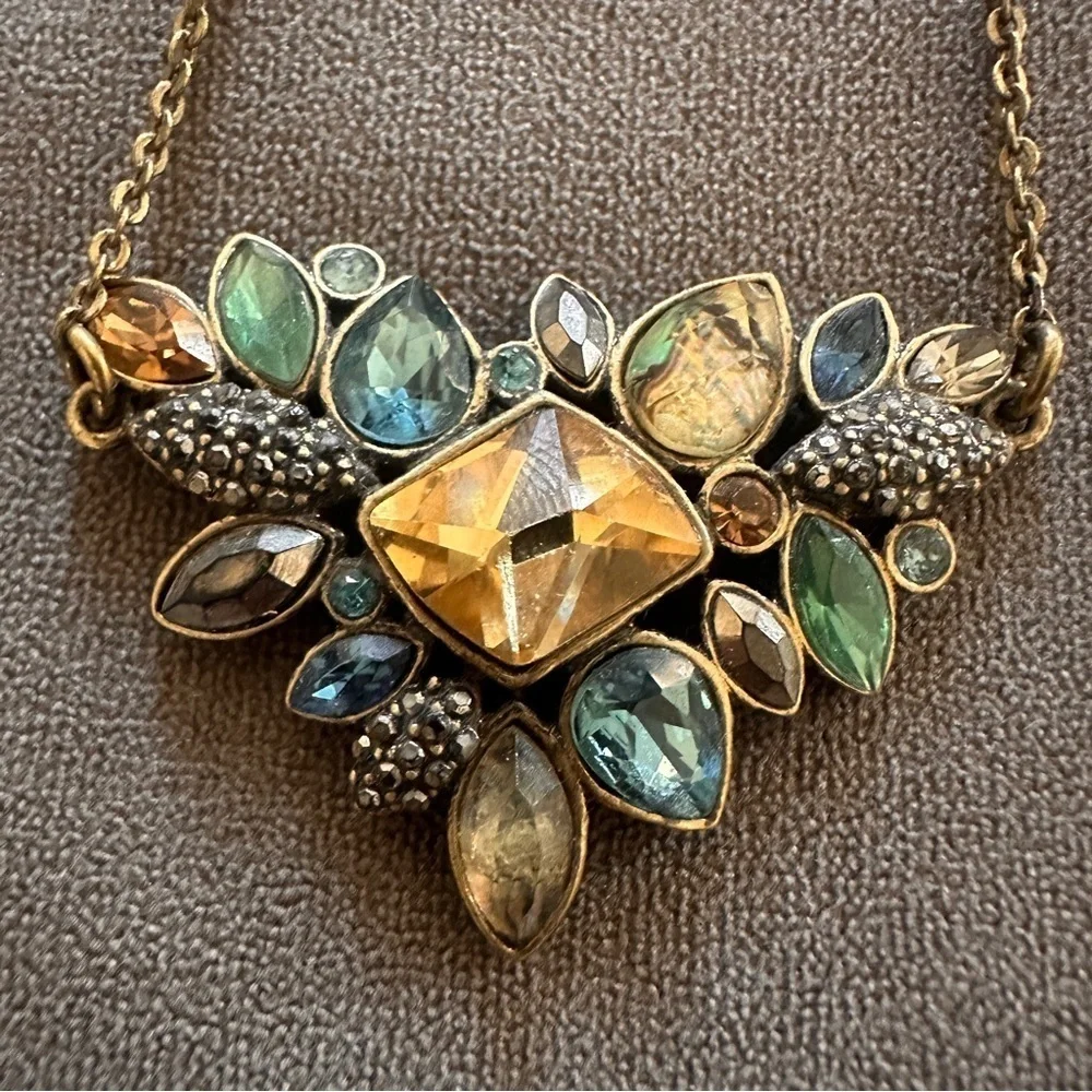 Chloe + Isabel Statement Necklace Gem Cluster Boho Sparkle Jewel Antique Tones